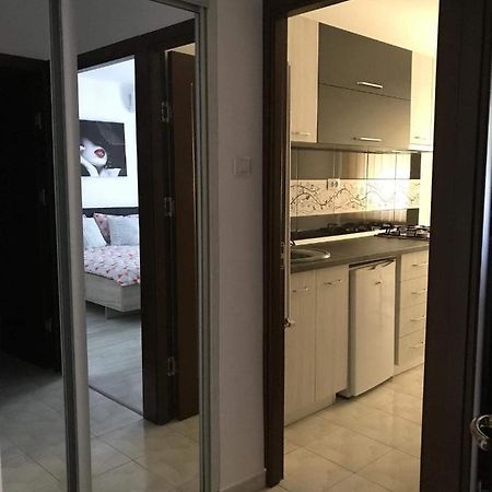 Centre Home Mazepa กาลาจิ ภายนอก รูปภาพ